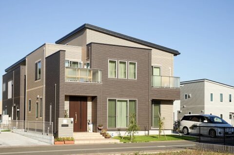 豊富なデザインと優れた耐久性！サイディングが選ばれる理由